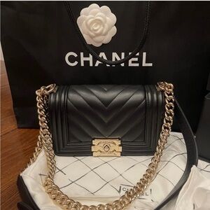 CHANEL Boy Black Chevron Quilted Leather Shoulder Bag with Gold Chain